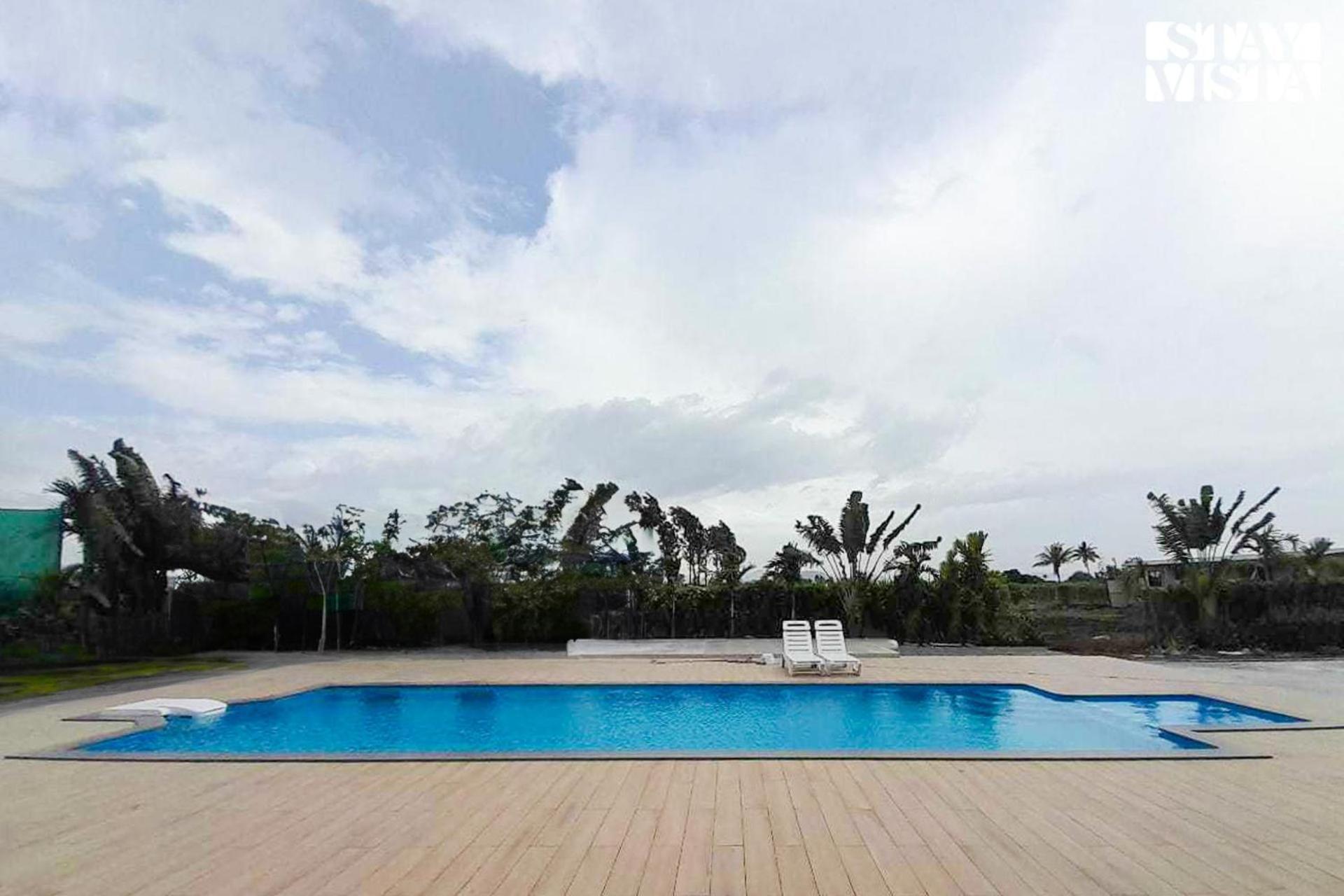 Stayvista'S Silver Grove - Serene Haven With Expansive Lawn & Terrace Nāsik Eksteriør bilde